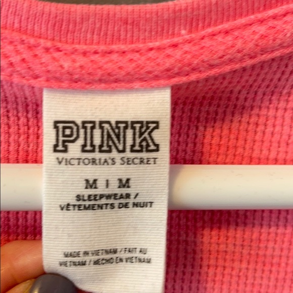 ✨PINK BY VICTORIA SECRET Ladies Top - Picture 3 of 5